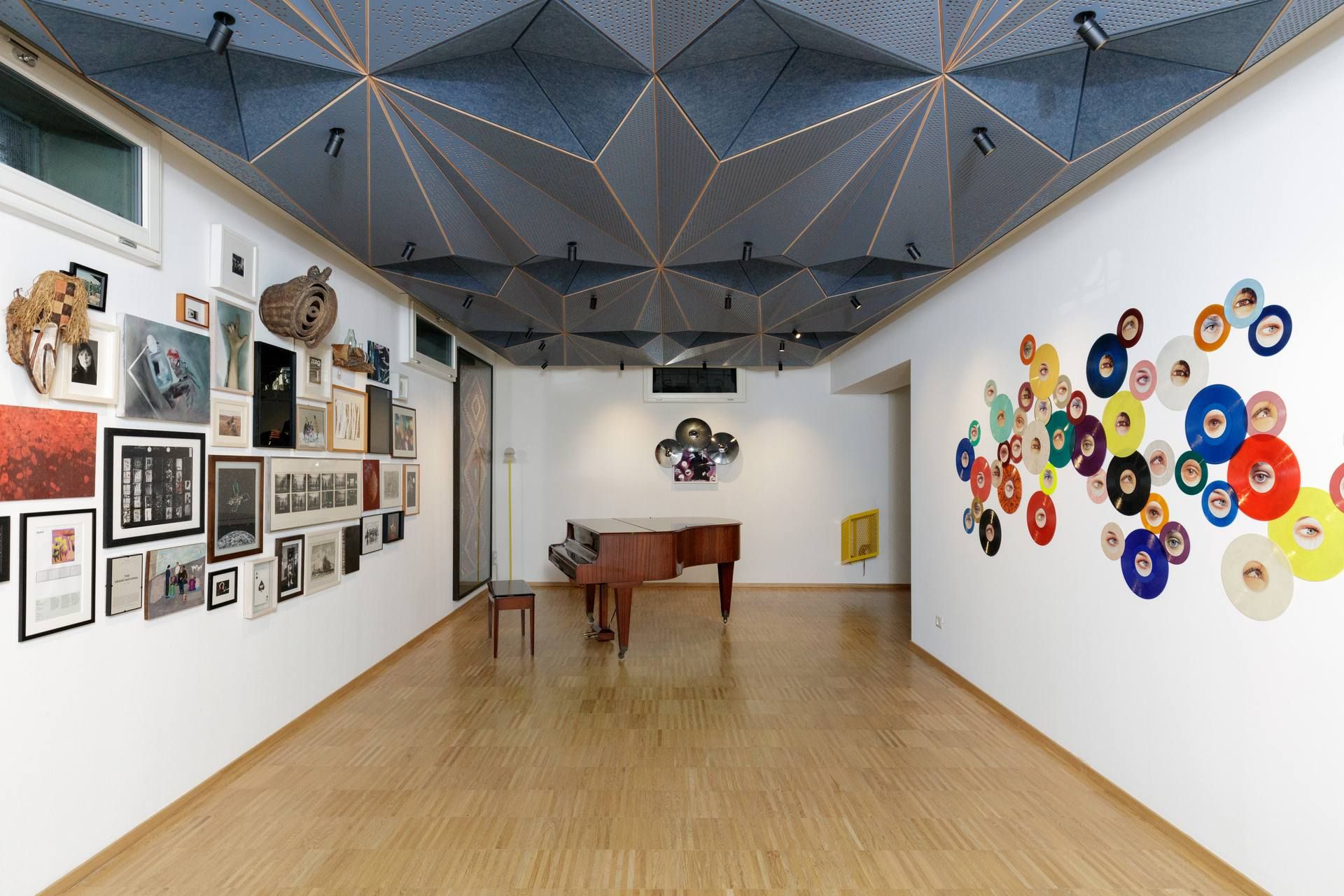 Binocle - House b m - Image 11