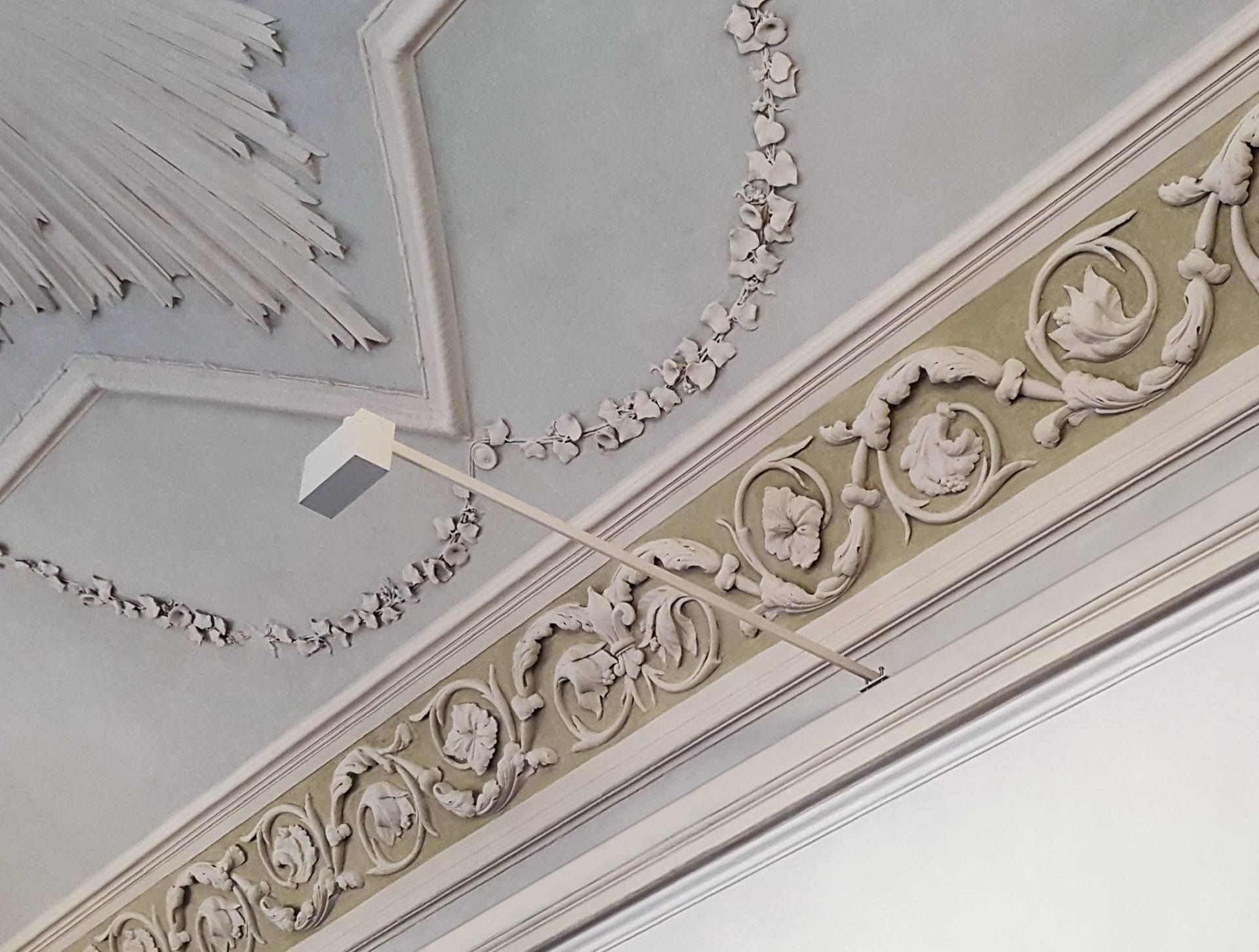 Binocle - Mdc gallery belgioioso - TLDR